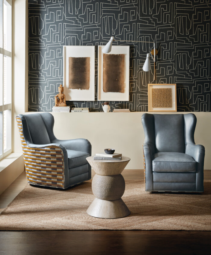 CommMarket Commerce & Market Round Robin Accent Table - Image 2
