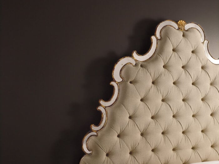 Sanctuary Sanctuary California King Tufted Bed - Bling - Image 3