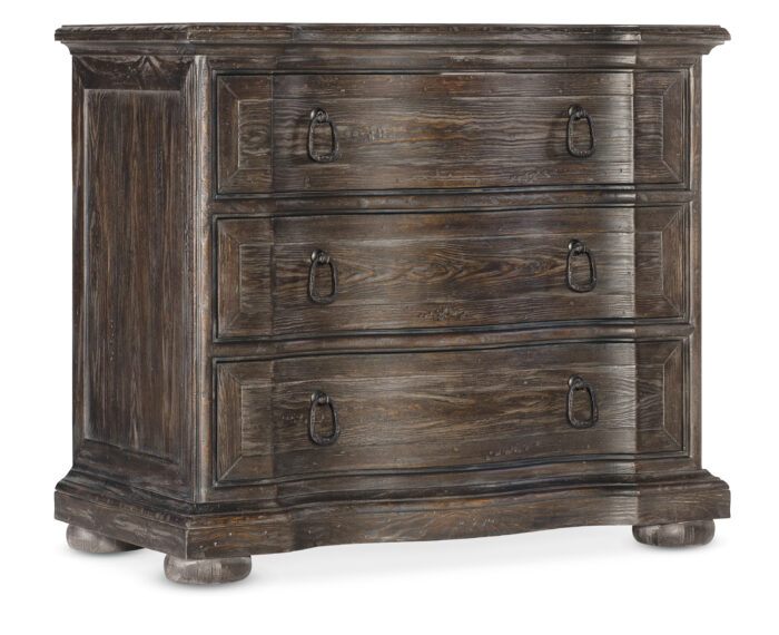 Traditions Traditions Three-Drawer Nightstand