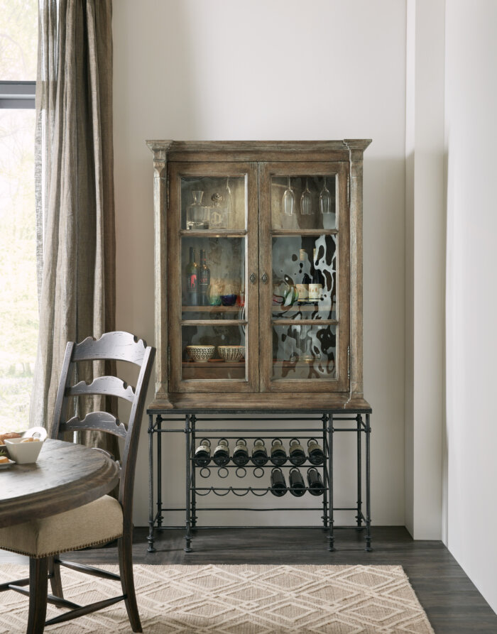 LaGrange La Grange OQuinn Bar Cabinet - Image 2