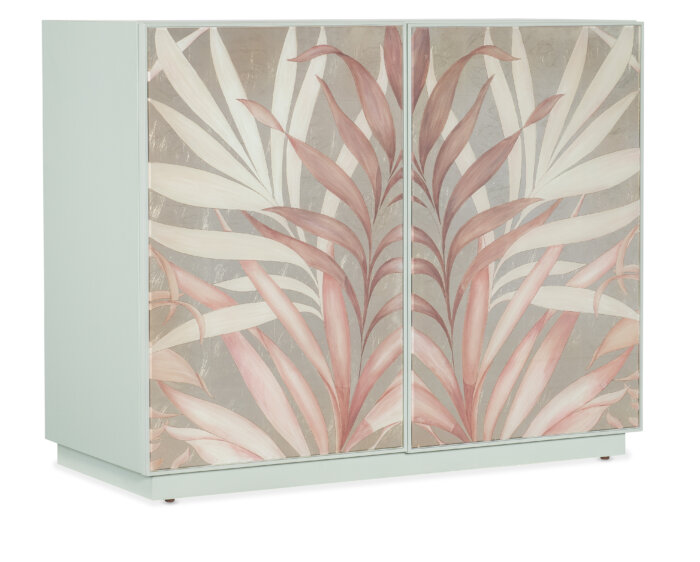 Komen Triumph Accent Chest