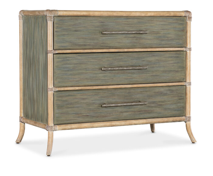 Retreat Retreat Pole Rattan Chest