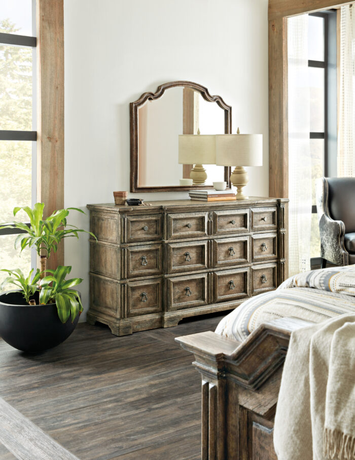 LaGrange La Grange Rolling Hill Nine-Drawer Dresser - Image 2