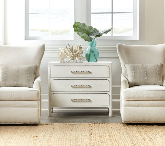 Serenity Serenity Cruiser Accent Chest - Image 2